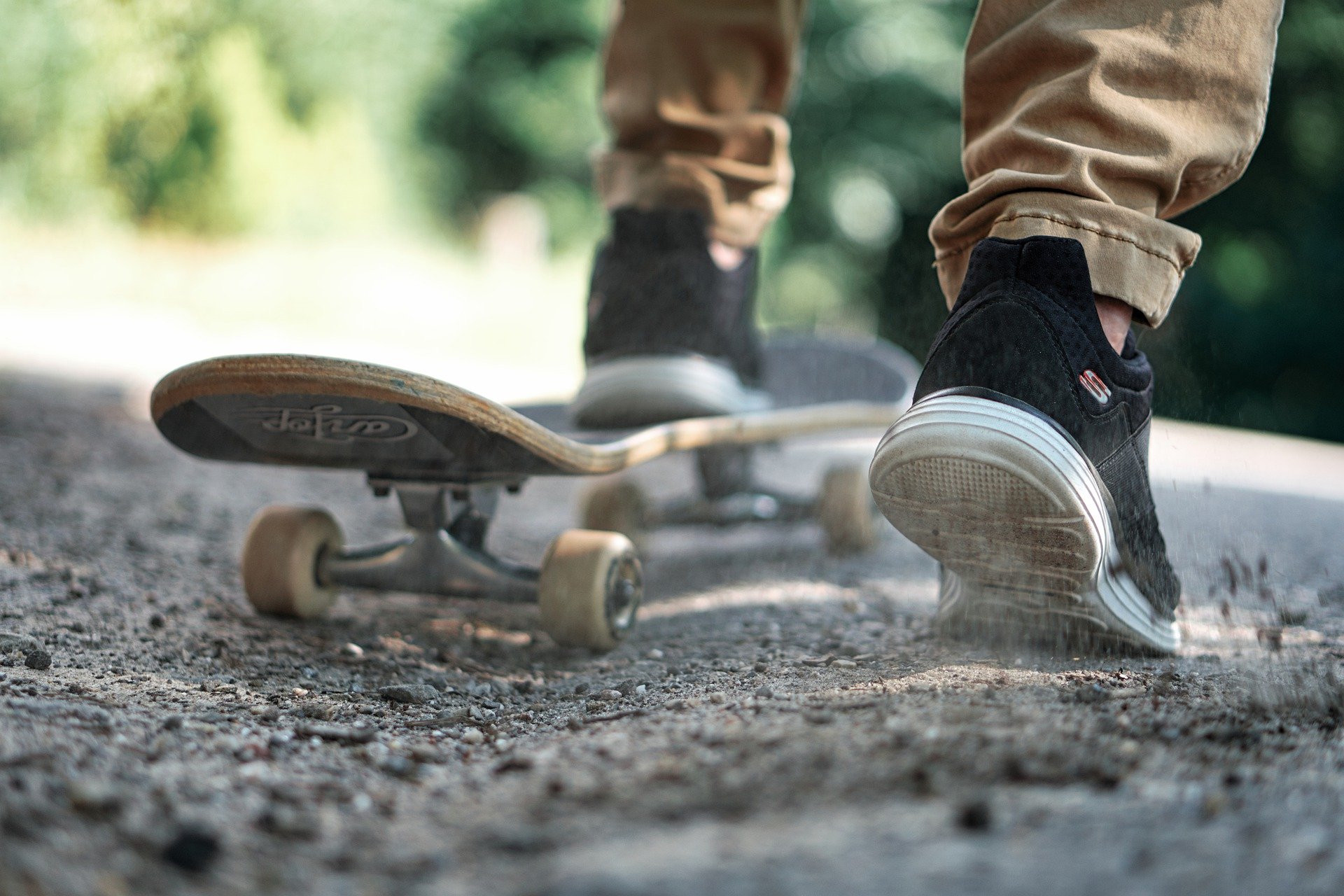 skateboard-5326930_1920